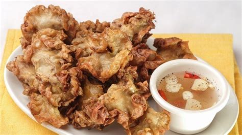 Chicharon Bulaklak Recipe (Tagalog Version).